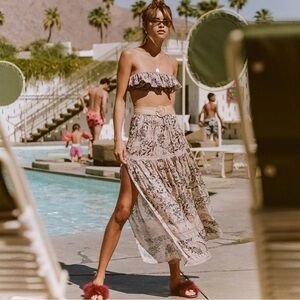 SPELL & THE GYPSY Oasis Side slit boho exotic hippie Maxi Skirt Pearl Sz small